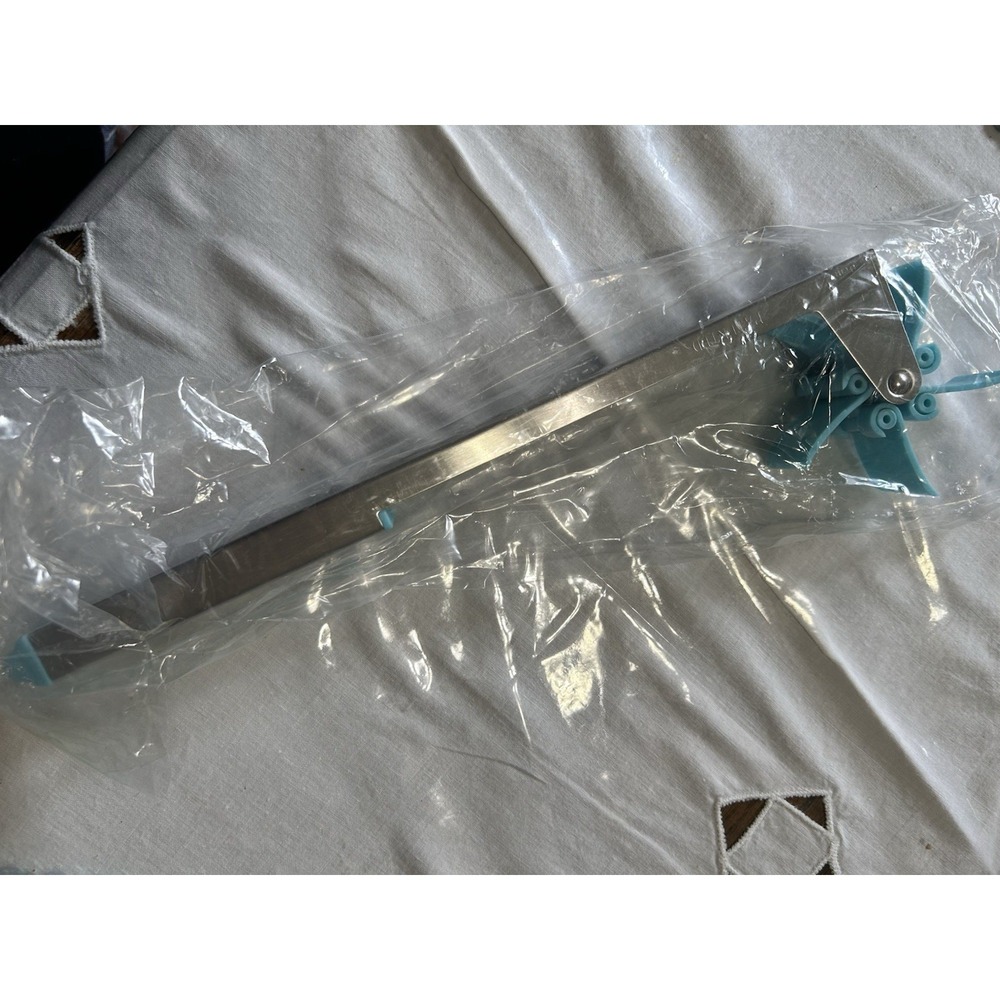 Prepology Stainless Steel Watermelon Slicer, BPA-Free Dishwasher Safe, Blue - Picture 4 of 7